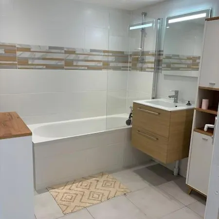 Cosy Apartment *